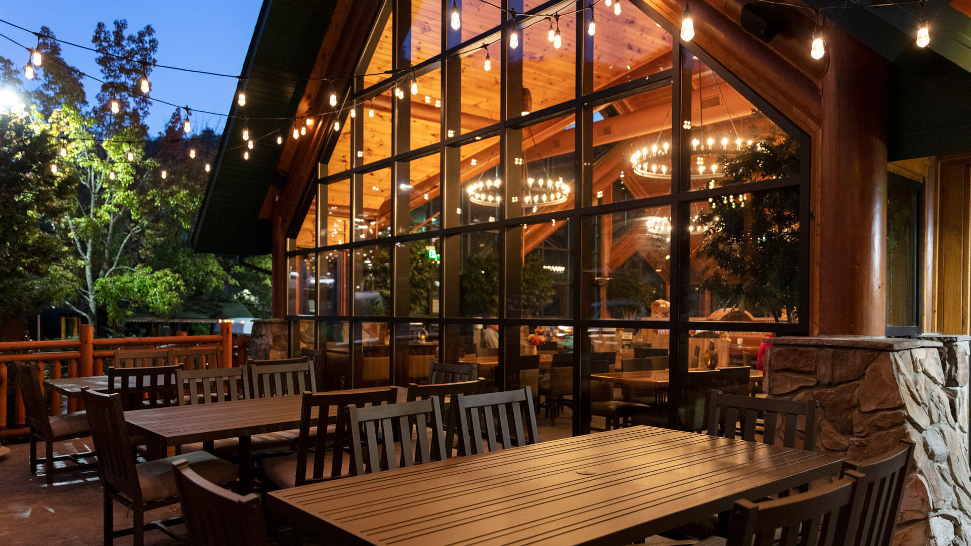 Gatlinburg - Dining outdoor