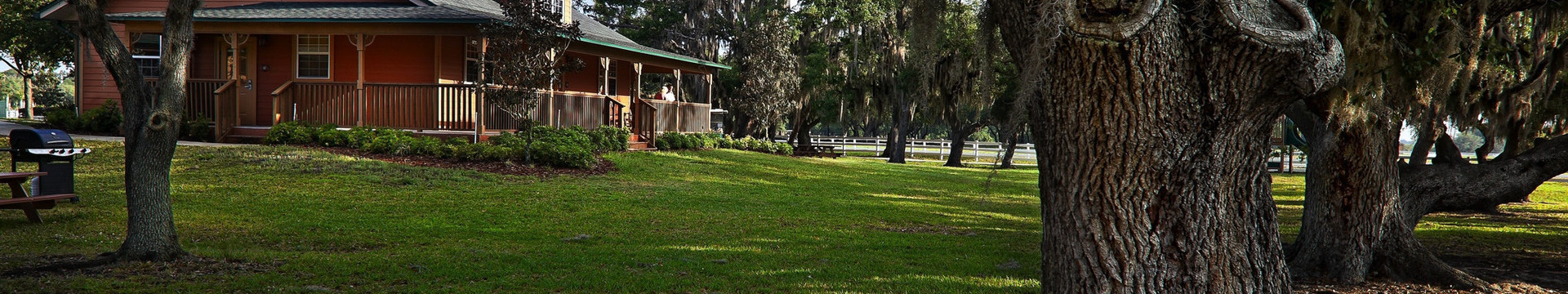 Comuníquese con el equipo de planificadores de eventos y profesionales de convenciones de Westgate River Ranch Resort & Rodeo Florida para programar su próximo evento grupal.