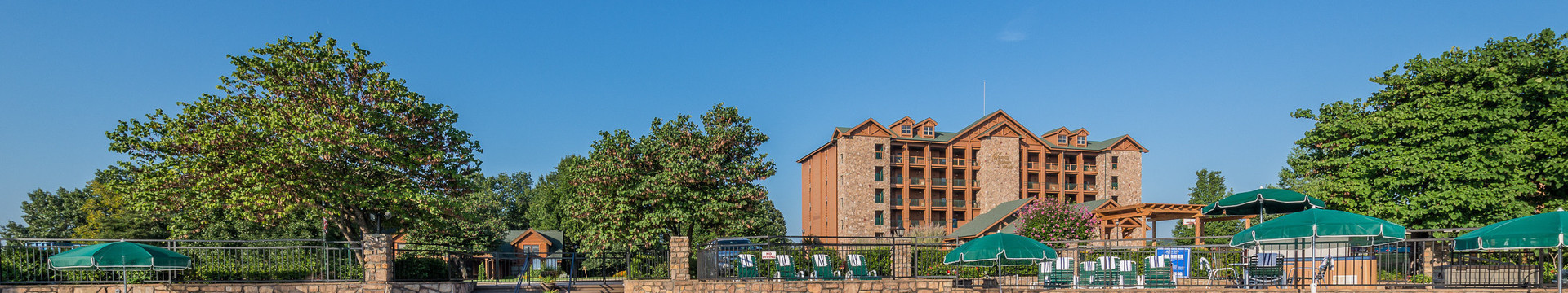 Vista de la piscina en Westgate Branson Woods Resort