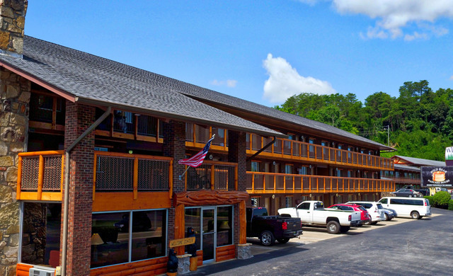 Westgate Travel Club Resort Collection | Wild Bear Inn