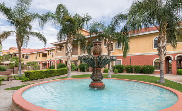 Online Exclusive Hotel Deal - Westgate Painted Mountain Golf Resort - Water Fountain