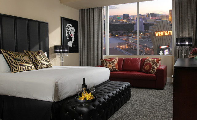 King Bed Room with View of Las Vegas City | Discount Room Blocks In Las Vegas