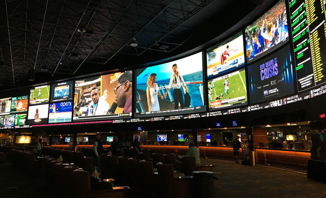 Large Screens in Race & SuperBook | Westgate Las Vegas Resort