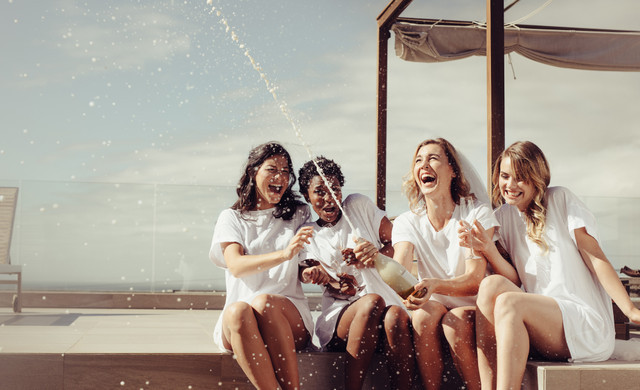 Paquetes de despedida de soltera de Orlando - Chicas celebrando