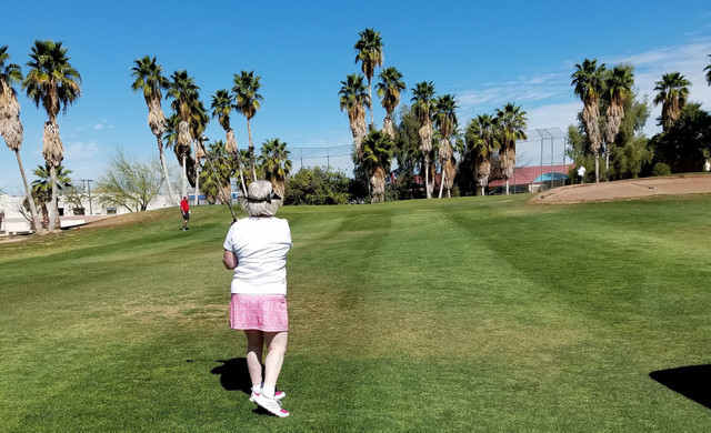 Hotel Deals for Nurses Near Mesa AZ - Lady Playing Golf