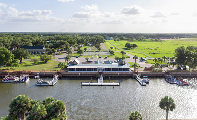 Full Service Marina in River Ranch, FL |  Westgate River Ranch Resort & Rodeo | Westgate Resorts