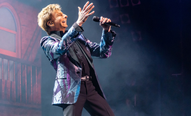 barry manilow sings his greatest hits - westgate las vegas
