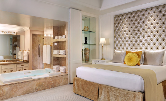 Alojamiento espacioso con cama King y jacuzzi | Las Vegas