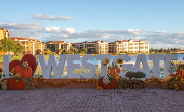 westgate lakes resort & spa - i love westgate sign