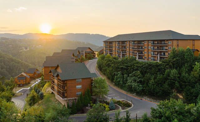 Smoky Mountain Resort Sunset - Westgate Mountain Views