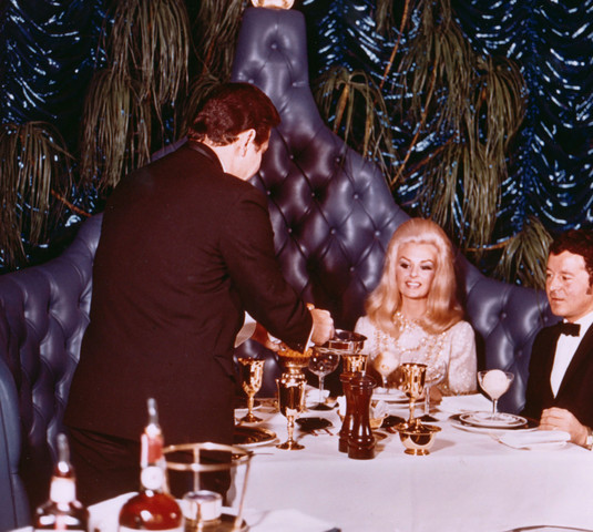 El Westgate Las Vegas Resort & Casino ha sido el hogar de las leyendas de Las Vegas desde que abrió la propiedad hace 50 años.