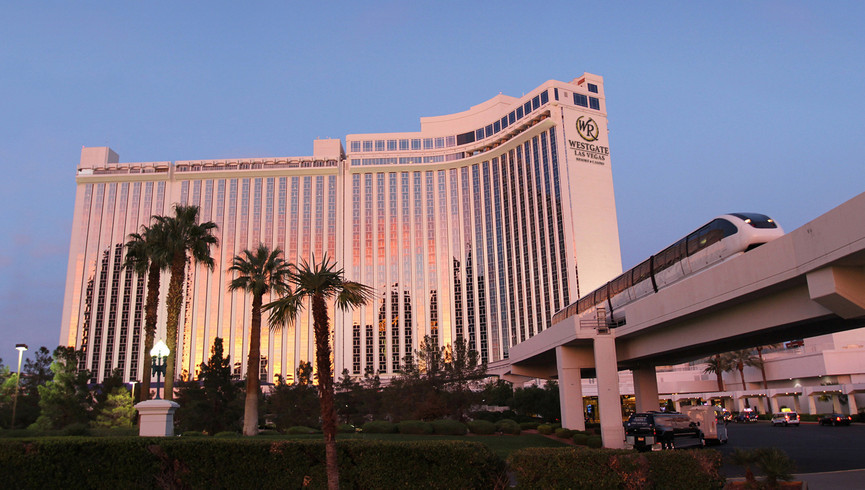 Shopping at our Las Vegas Hotel and Casino | Convention Center Kiosk