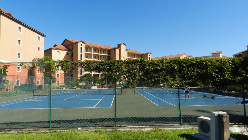 Basketball & Tennis Courts | Westgate Town Center Resort & Spa | Westgate Resorts