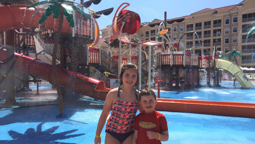 Ofertas de descuento para veteranos militares en el hotel Water Park - Westgate Town Center Resort