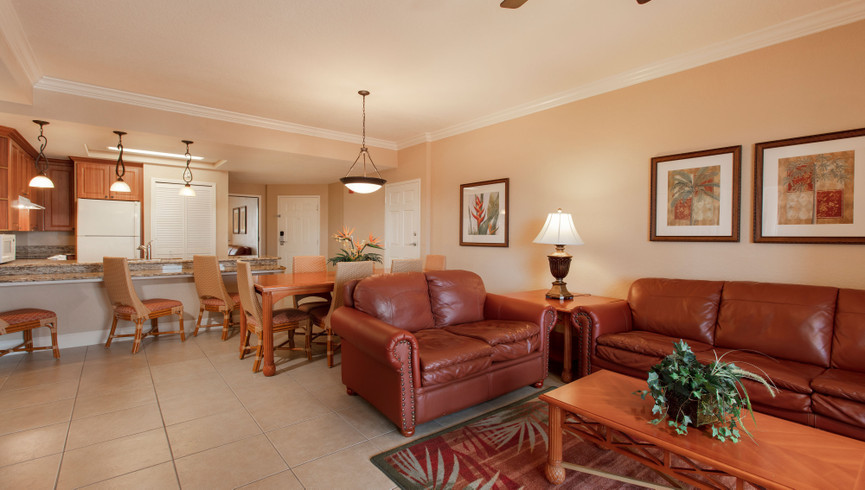 Resort with Full Kitchen, Living & Dining Area - Westgate Town Center Resort