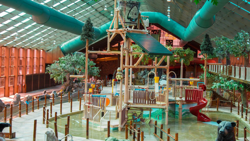 2023  Las Vegas Resorts with WaterParks and hotels with Water Slides