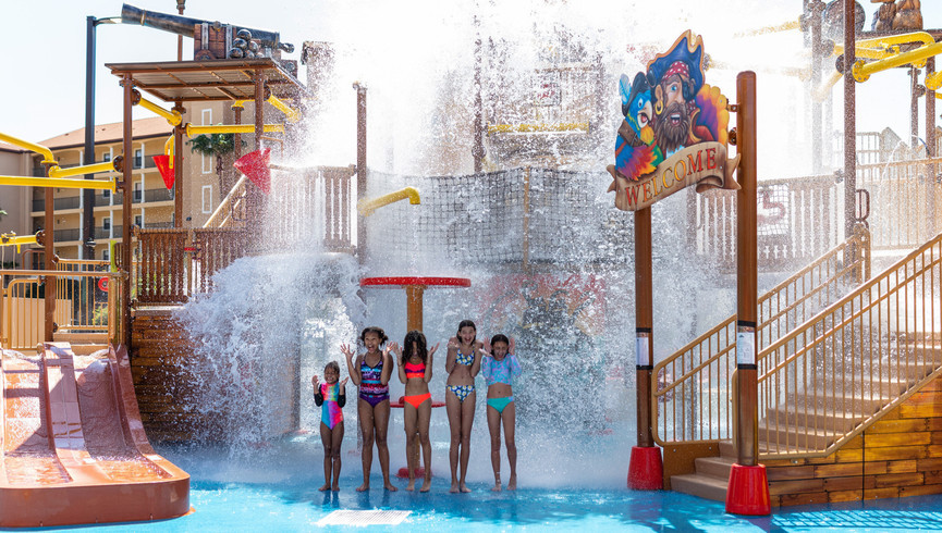 2023  Las Vegas Resorts with WaterParks and hotels with Water Slides