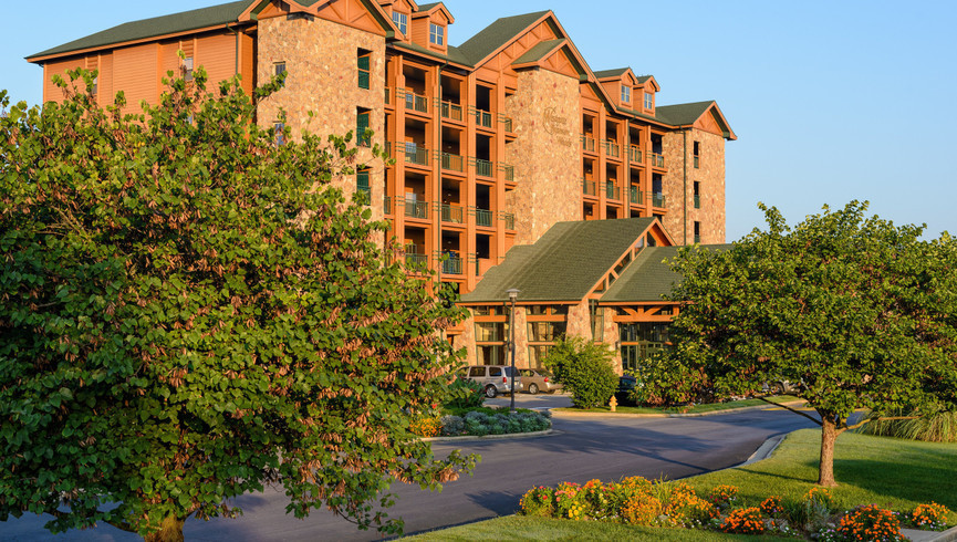 Ofertas de descuento para veteranos militares Branson MO Hotel - Westgate Branson Woods Resort