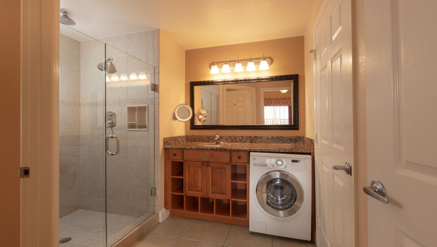 Stand Up Shower with Washer Unit - Luxury Villas in Orlando Westgate Town Center Resort
