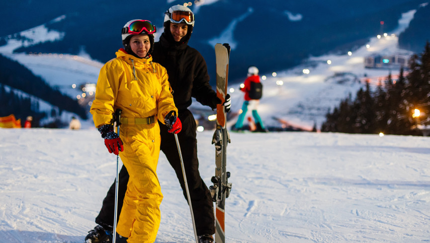 Couples Skiing