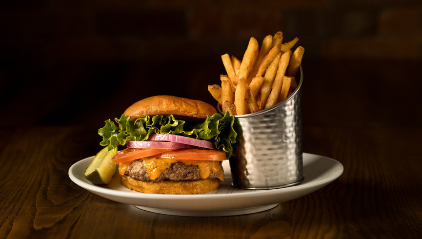 Burger - Sid's American Kitchen - Westgate Resorts