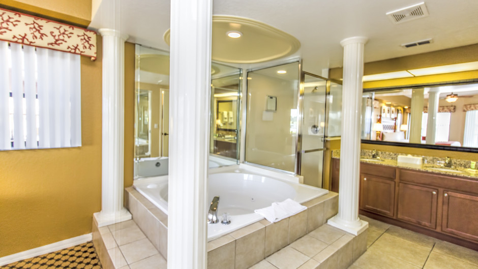 Two Bedroom Villa Westgate Lakes Resort Spa In Orlando