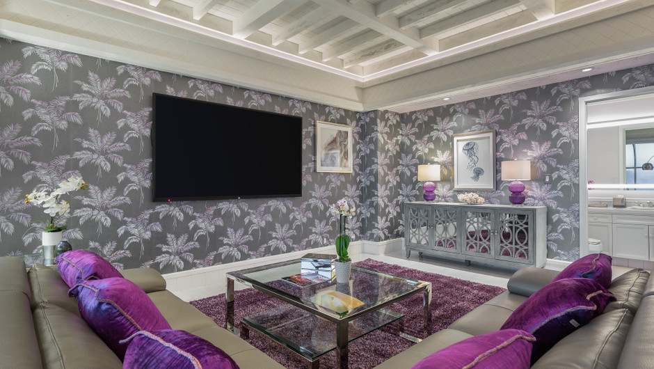 Living Area in the Bahamas Suite - Westgate Las Vegas Resort & Casino