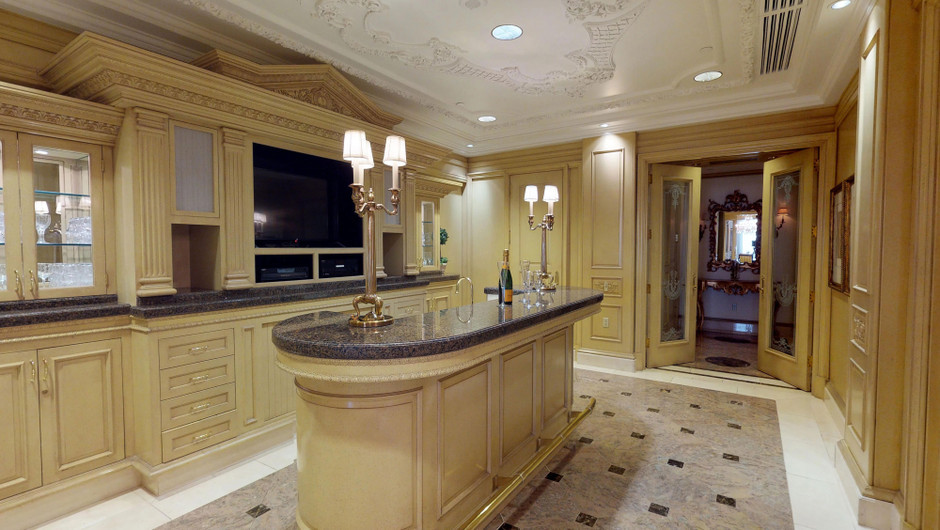 Bar in the European Villa - Westgate Las Vegas Resort & Casino