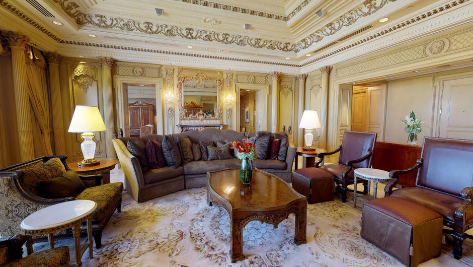 Living room in European Villa - Westgate Las Vegas Resort & Casino