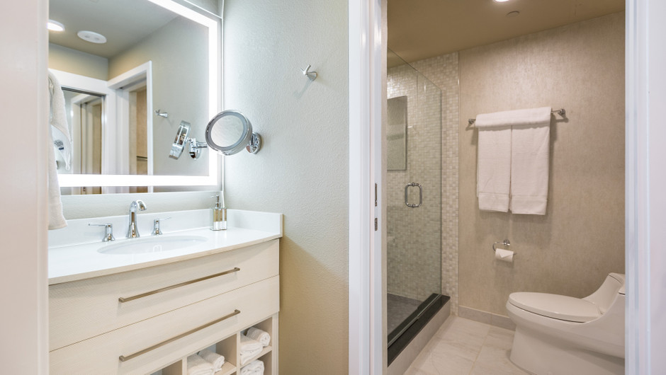 Bathroom in two bedroom villa - Westgate Las Vegas