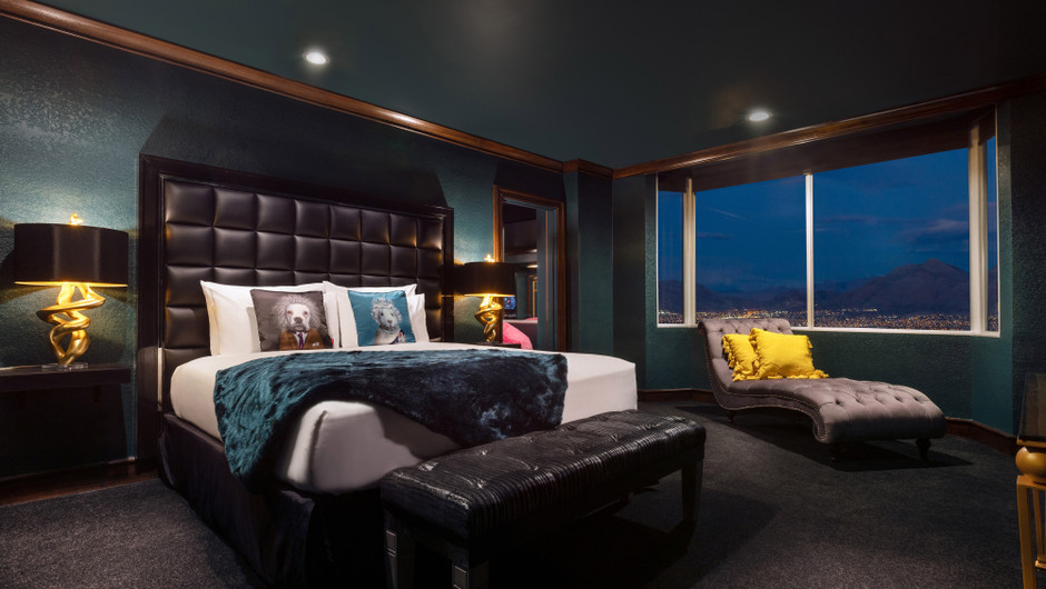 Celebrity Kennel Club Suite