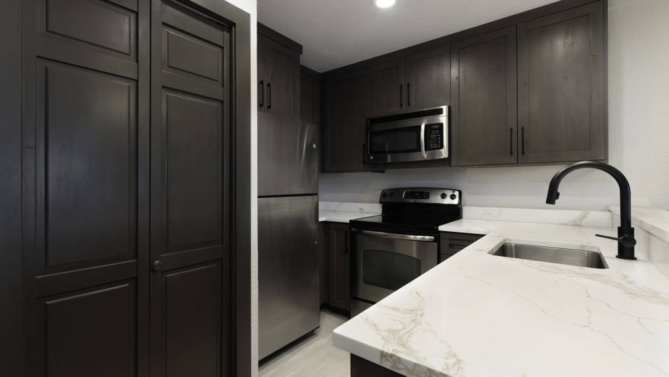 Signature One-Bedroom Villa Bath View