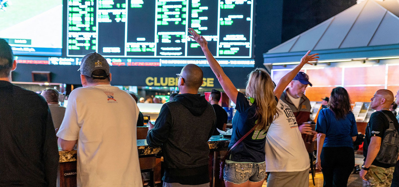 10 Best Race and Sports Books in Las Vegas 