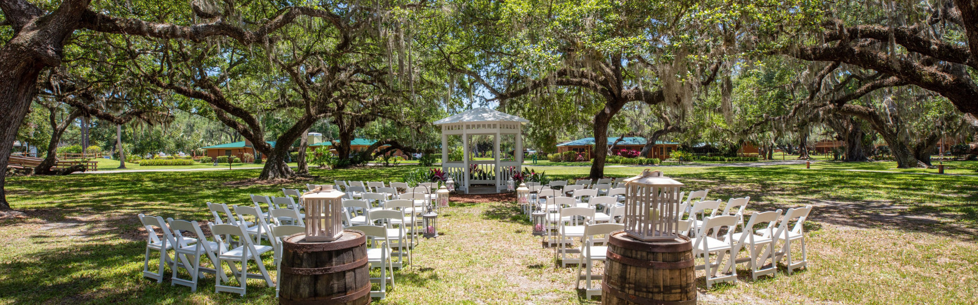 Country Hotel Wedding Venue With Accommodations On Site In Florida