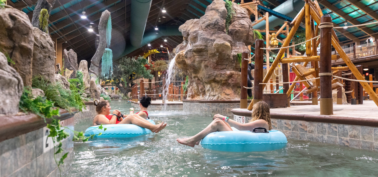 Must-Visit Indoor Water Parks Across America