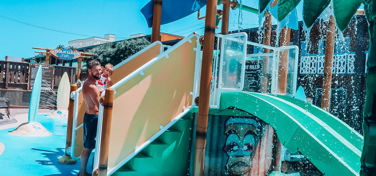 Hasta $50 de crédito de resort gratis en Westgate Cocoa Beach Resort - splashpad