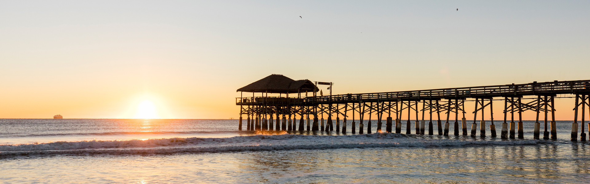 Sunset Beach Hotel - Teachers & First Responders ~Thank you for