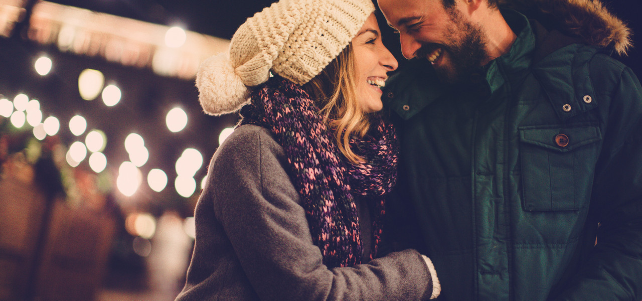 Ofertas para San Valentín en Williamsburg - pareja sonriendo - Westgate Historic Williamsburg Resort