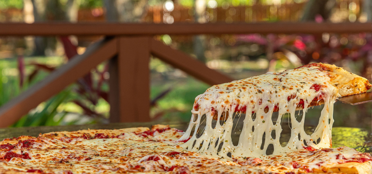 Rodeo Rays Pizzeria | River Ranch Resort & Rodeo