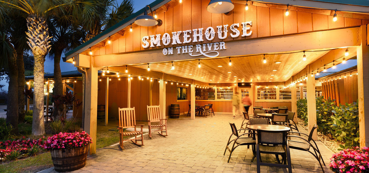 Smokehouse on the River 