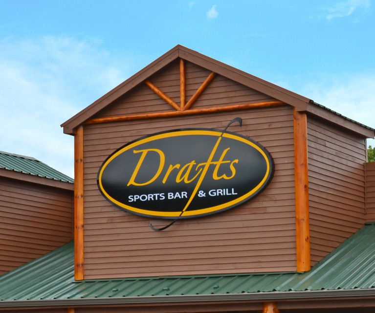 Drafts Sports Bar & Grill Westgate Branson Woods Resort in Branson