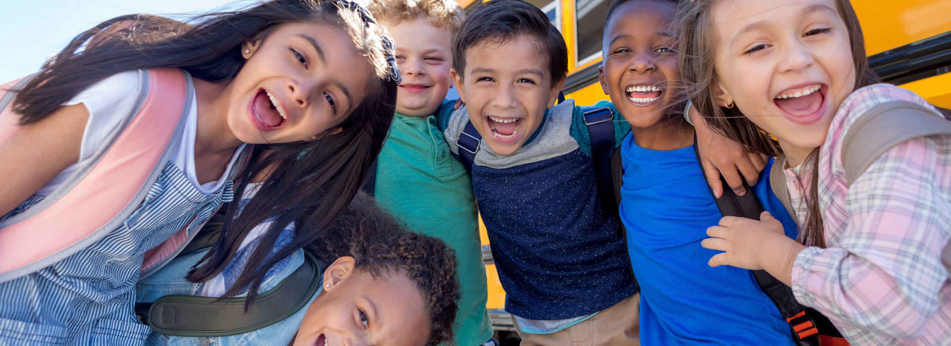 kids on school field trip to nyc - westgate new york grand central
