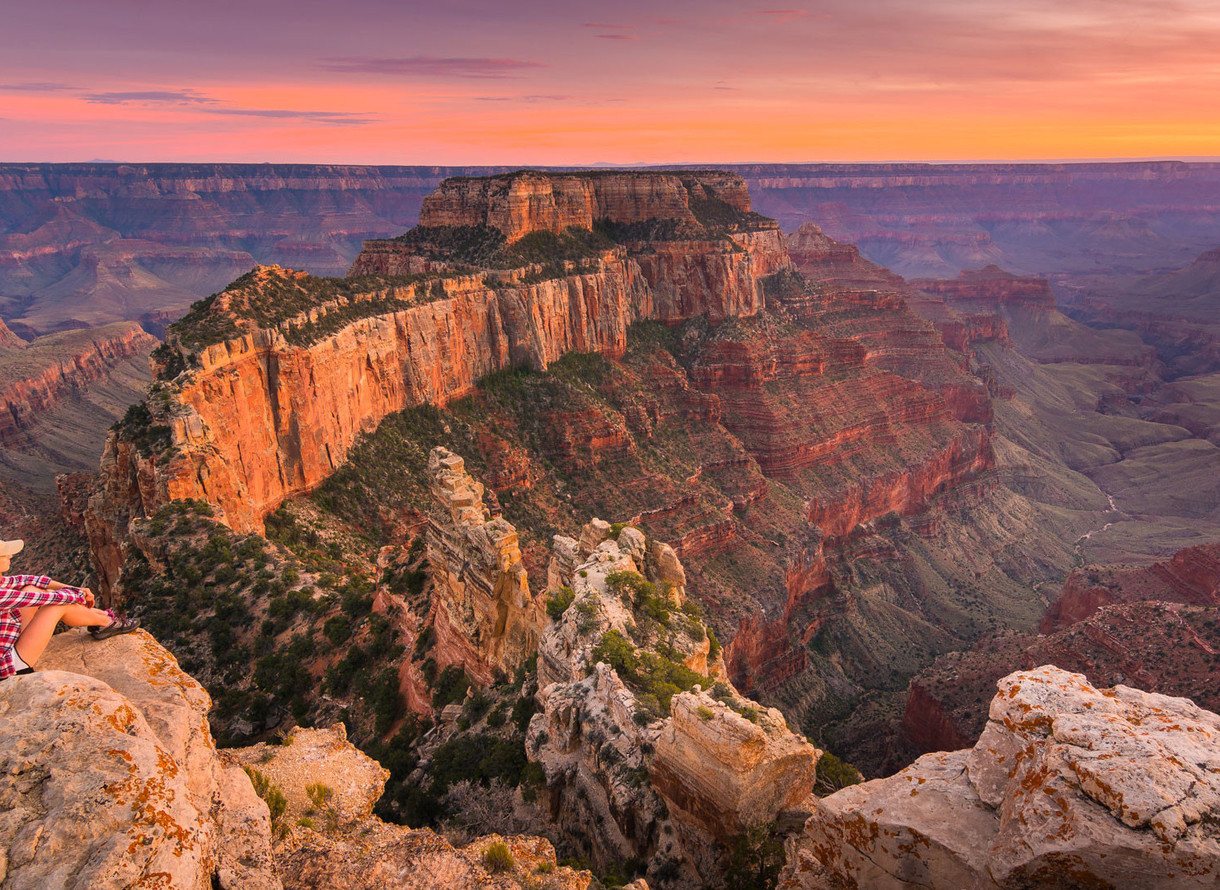 Does Las Vegas have a canyon?