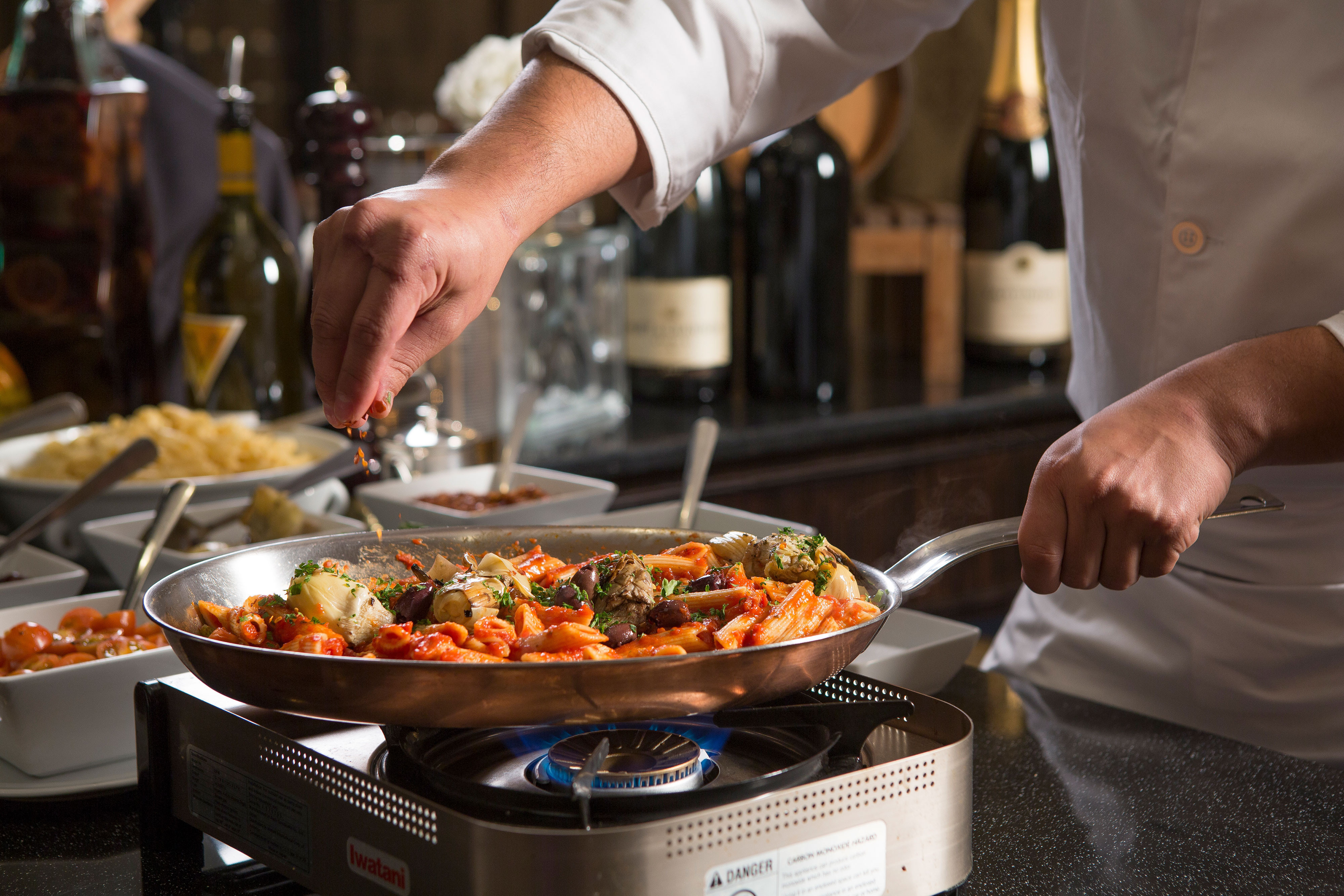 Lobster Mac and Cheese Recipe for Tasty Travel | In the Kitchen at Westgate Resorts | Westgate Resorts