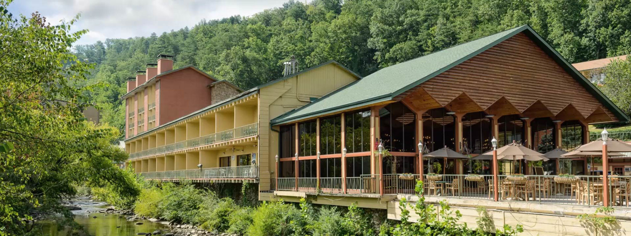 Overlooking The Scenic Little Pigeon River Terrace Resort And Gatlinburg Convention Center Lies