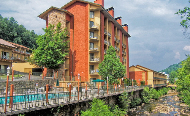 Westgate Travel Club Resort Collection | Westgate River Terrace Resort & Convention Center
