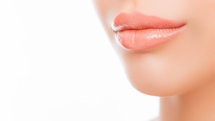 10 maneras de tener un día de spa en casa | Rejuvenecimiento de labios