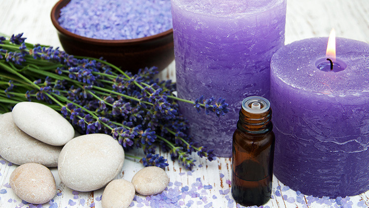 10 Ways to Have a Spa Day at Home | Relaxation Essential Oils