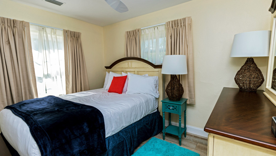 Bedroom in the Ocean Suite - Sea View Inn