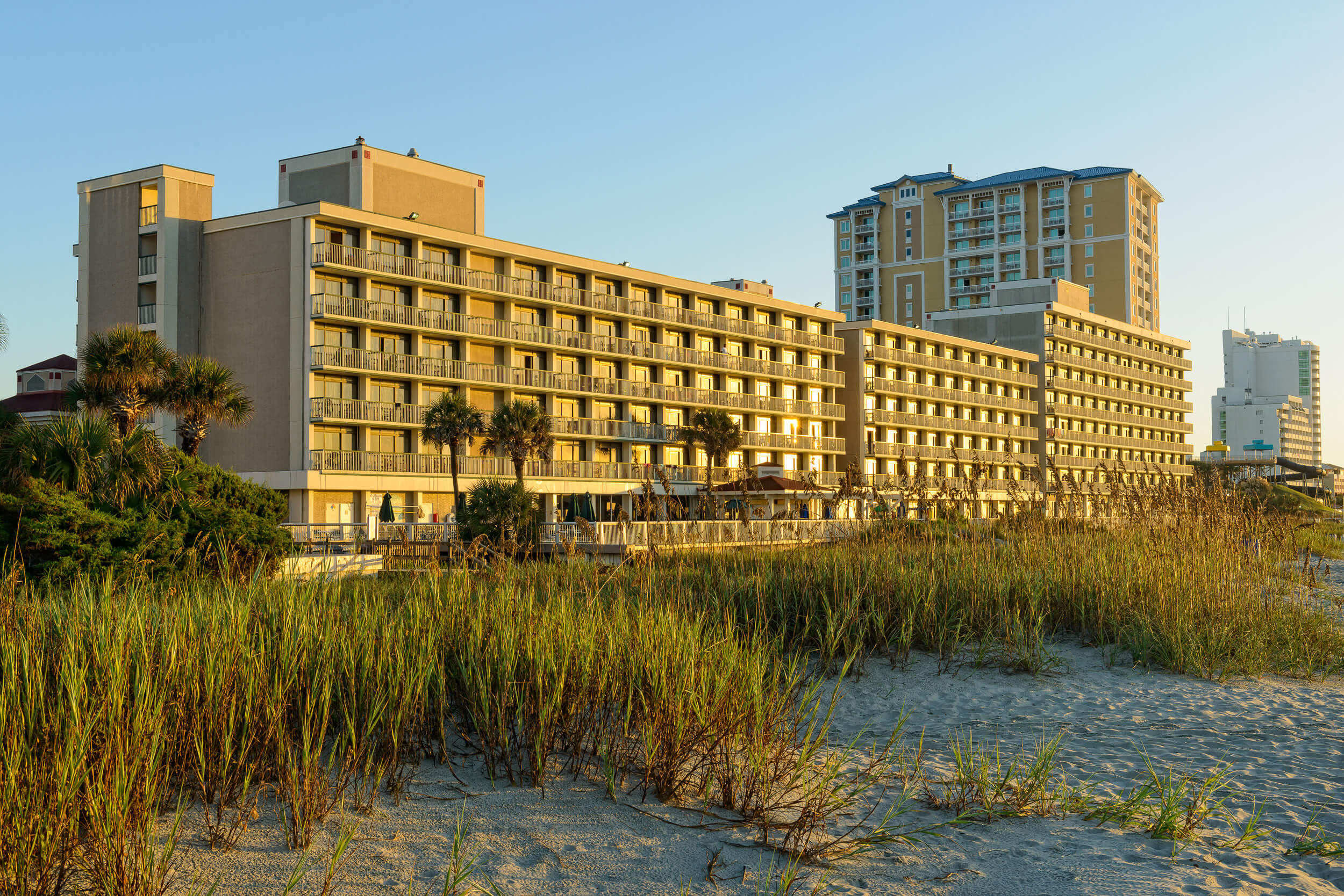 Exterior of Myrtle Beach resort on Grand Strand | Westgate Myrtle Beach Oceanfront Resort